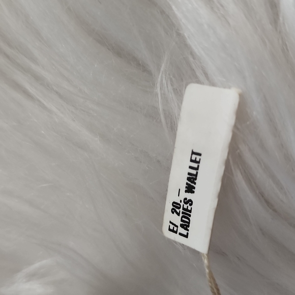 Switzerland Women's Wallet with Several CC Storage Space - Picture 8 of 11